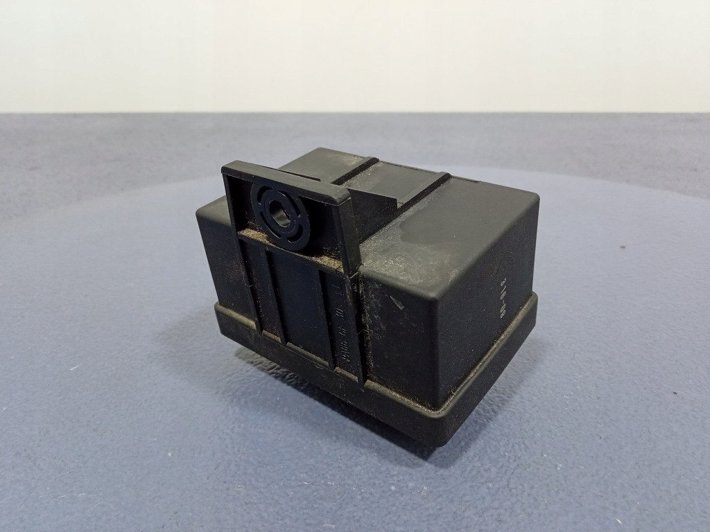 Alfa romeo 159 1.9 jtdm реле свеча накаливания 55199051 в Украине