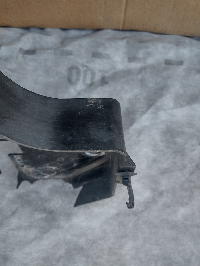 фото №10, Pas передний, усилитель renault clio iii 3