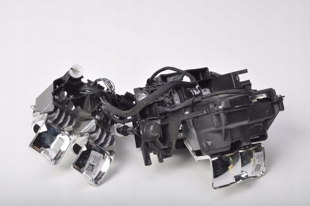 фото №10, Volvo v90 ii модуль led 90091708 90069782