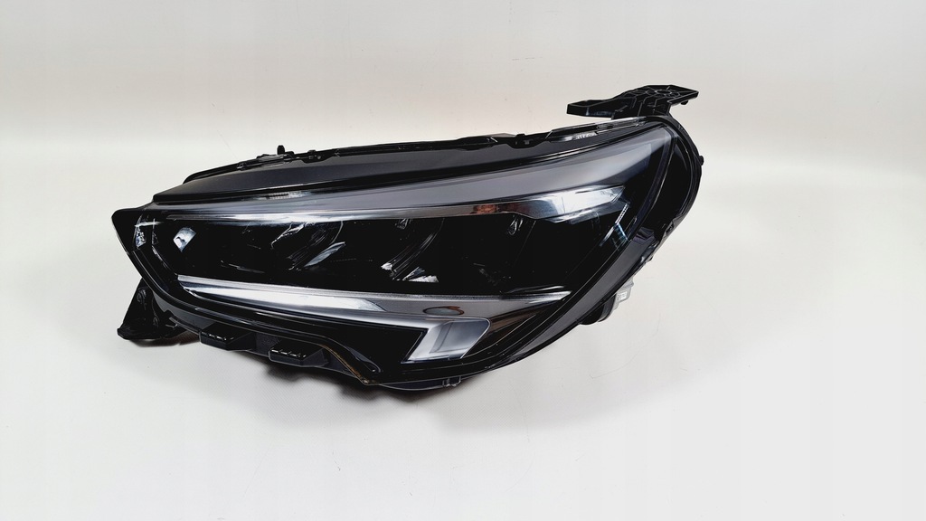 фото №1, Opel corsa f лампа левая full led opel 9829522780