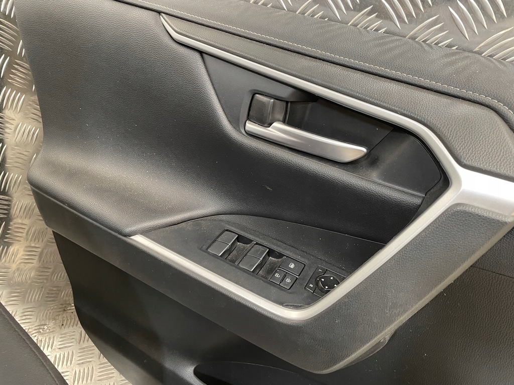 фото №16, Сиденья заднее сиденье обшивки салон toyota rav4 v europa