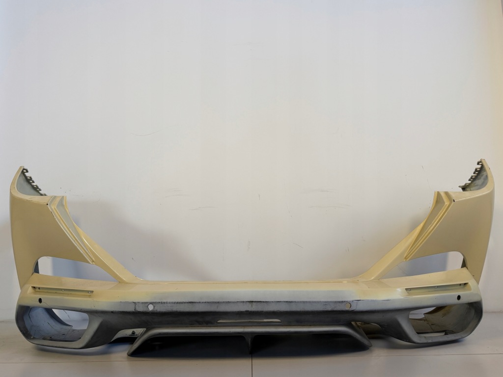 Купить Ferrari portofino f164 бампер задний  оригинальный