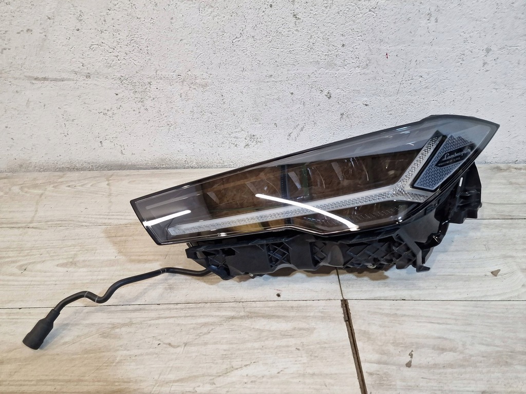 фото №1, Lamborghini urus 4ml лампа ліва перед комплектна