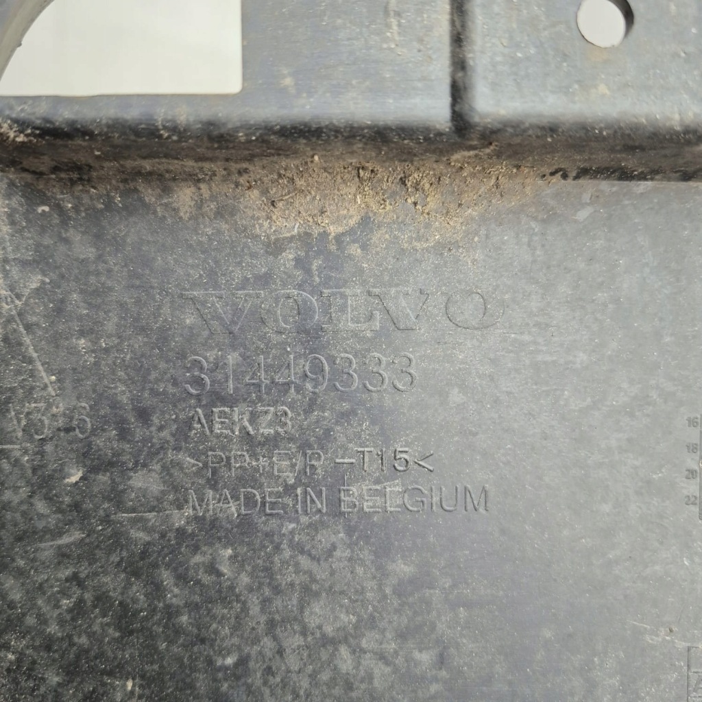 Volvo xc40 ii 17- бампер задняя задний pdc 31449333 Киев