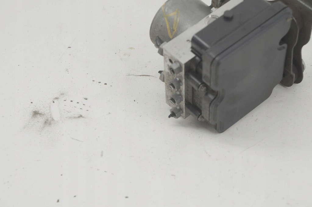 фото №4, Fz309 jaguar xe x760 2.0d насос abs 0265244340