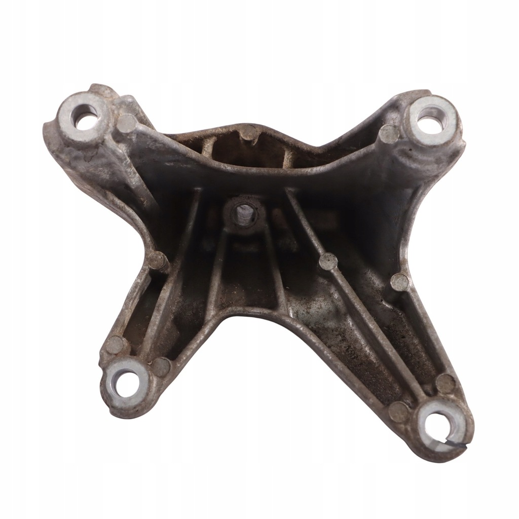 фото №11, Audi a4 s4 b9 a5 s5 5f кронштейн кронштейн кронштейн двигателя левая 8w0199307l