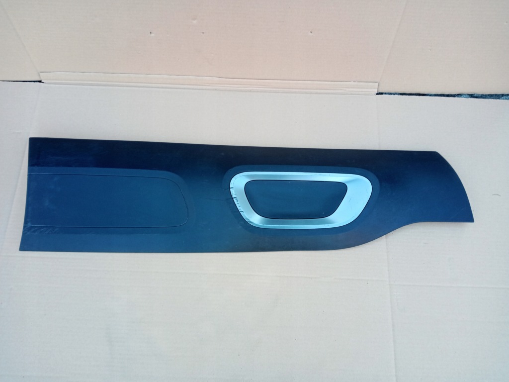 фото №1, Citroen c5 aircross левая молдинг дверь перед 9820082077