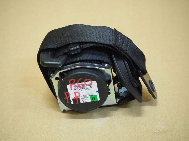 фото №1, Pas безпеки правий перед mini r60 countryman