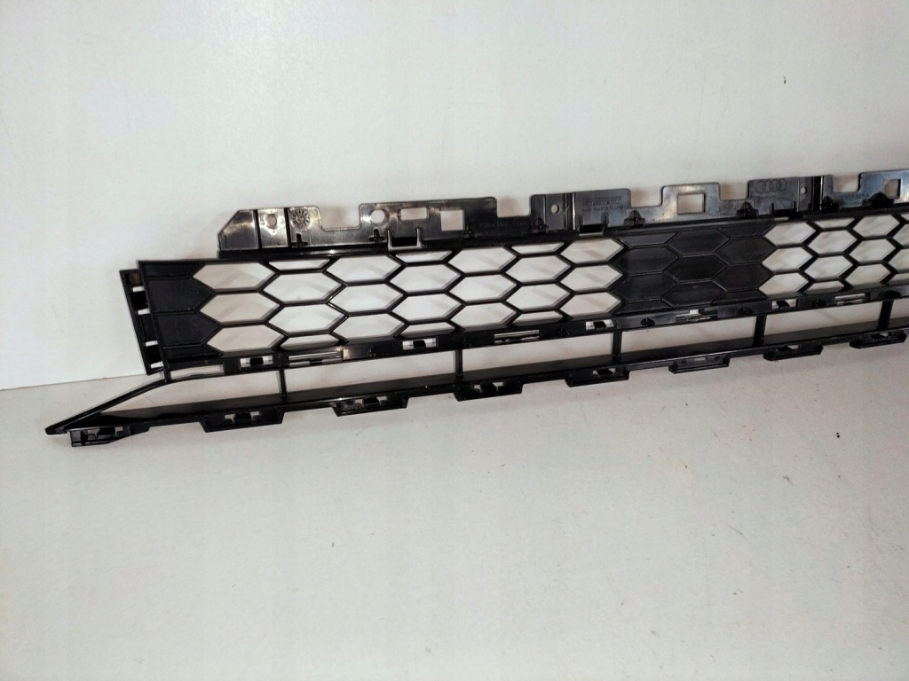 фото №10, Решітка решітка радіатора бампера середня audi q2 s-line