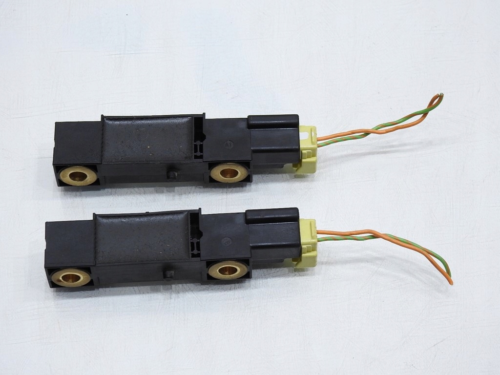 фото №9, Volvo v70 s60 xc70 датчик ударный 8622365