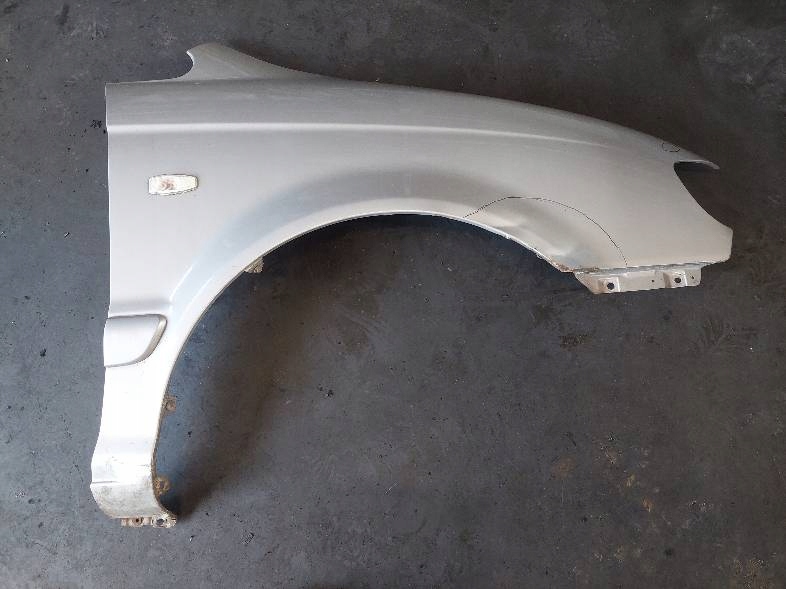 фото №14, Kompletny перед капот бампер лампа btłtnik hyundai trajet 04-08r yk