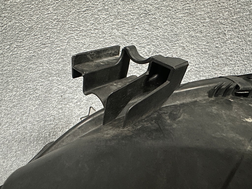 Лампа mercedes cla w117 117 звичайна h7 америка ameryka права оригінал Зі Шроту