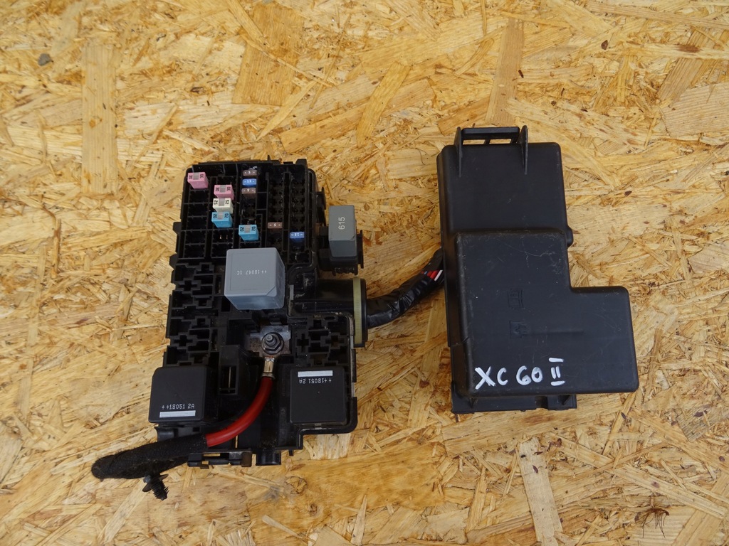 фото №1, Volvo xc60 ii корпус запобіжників 31384034