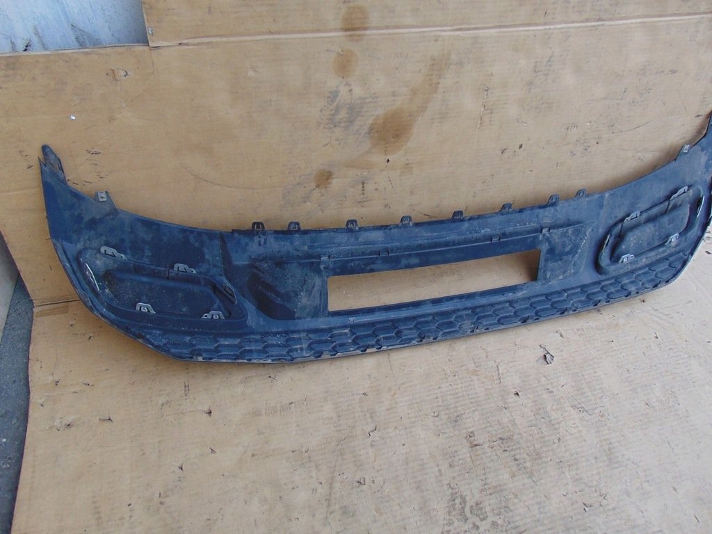 фото №13, Накладка спойлер бампера задня audi a3 8y sedan