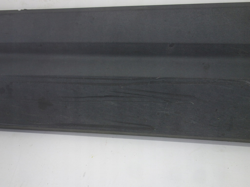 фото №9, Seat ateca 16- молдинг дверь передние правое 575