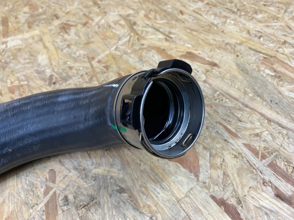 фото №13, Патрубок труба шланг повітря volvo xc90 ii xc60 ii v60 ii 31686412 31657738