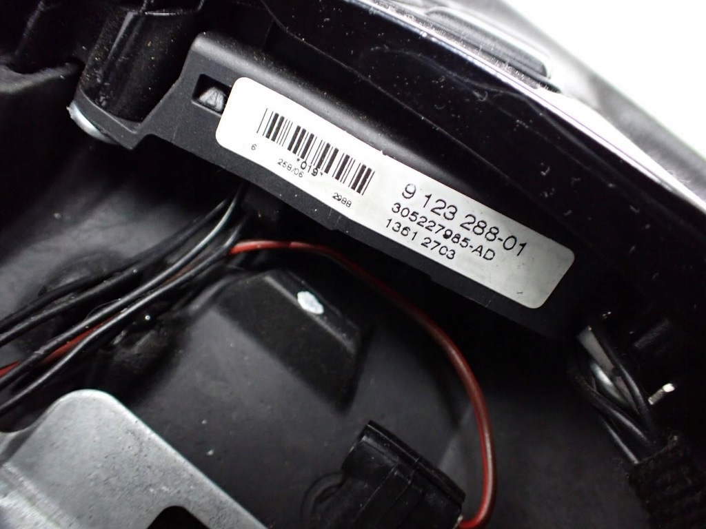 фото №10, Повітропровід мультифункція шкіра 9123288 bmw 3 e90 e92 06r