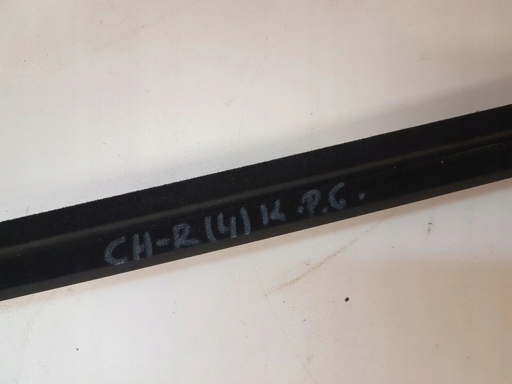 фото №8, 2020 toyota c-hr i молдинг двері задніх 75766f4010