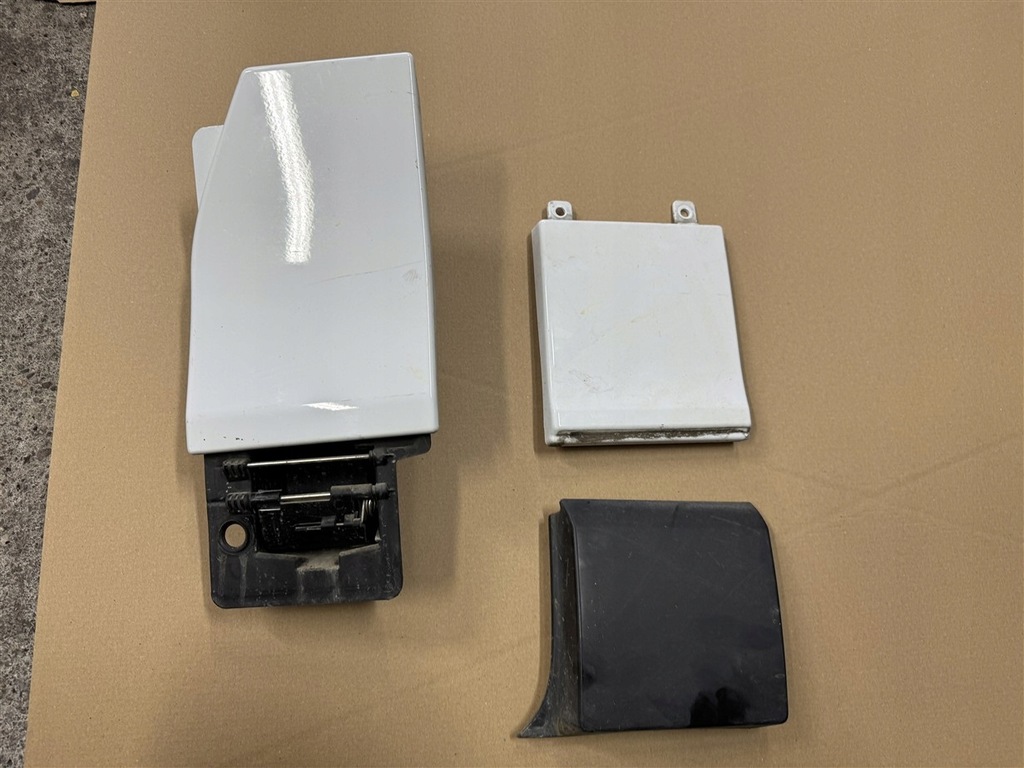 фото №1, Кришка молдинг заливної пального 2.0 dci renault trafic 4 iv 23r