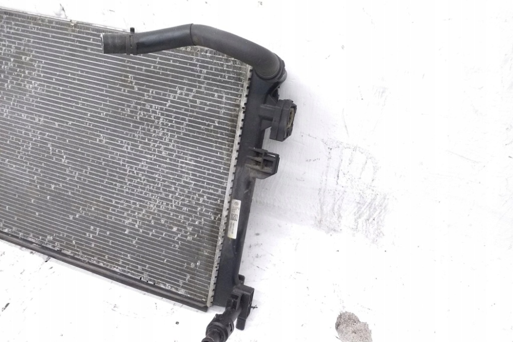 Радиатор воды skoda superb 1 3u4 5q0121251gb 1.97l дизель 2016 с Разборки