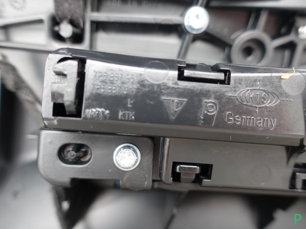 фото №12, Porsche cayenne 7p5 10-14 обивка левая задняя кожа