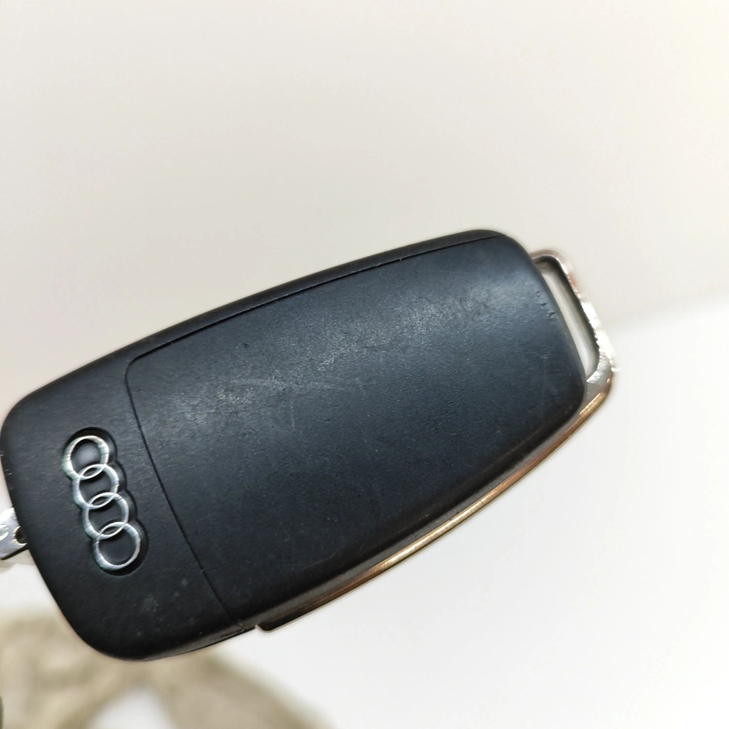 фото №6, Audi a3 s3 8v 2019 ключ / карта зажигания