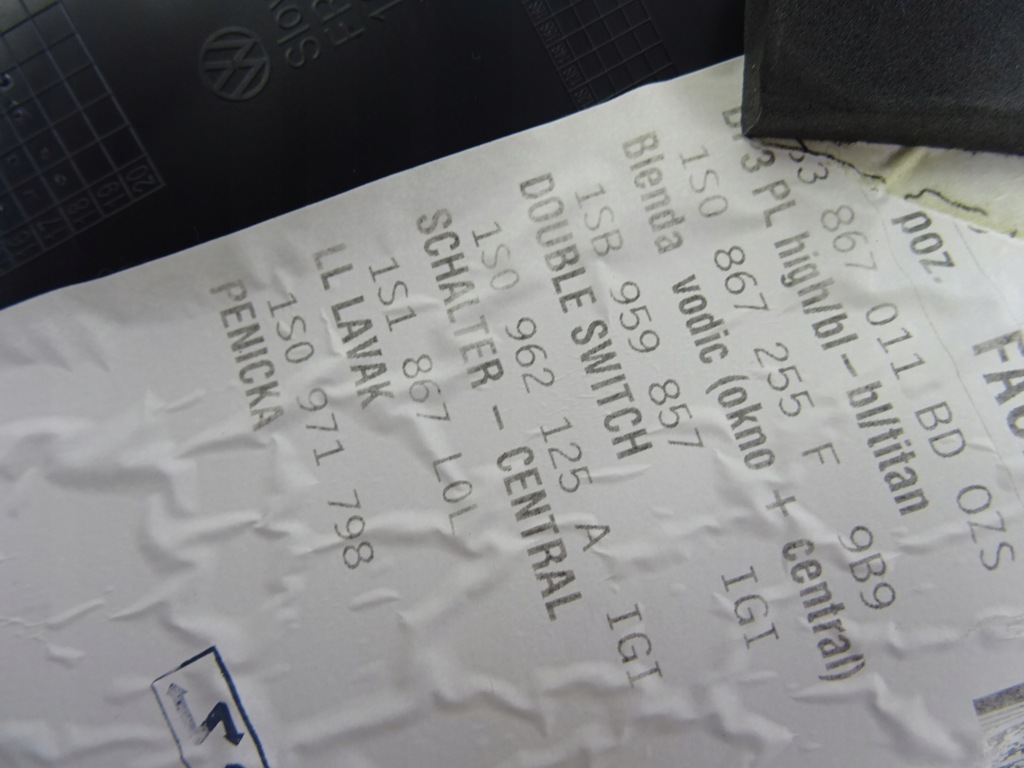 фото №10, Skoda citigo версия 3d обивка обшивка дверь перед левый 1s3867011 bd