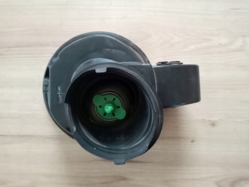 фото №3, Mini cooper one заливная горловина топлива 1186