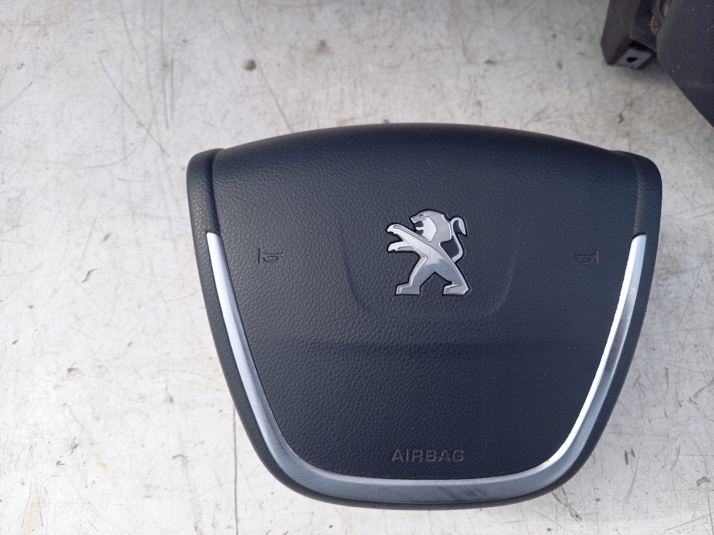 фото №8, Консоль 2x подушка безпеки 2x ремені peugeot 508 i