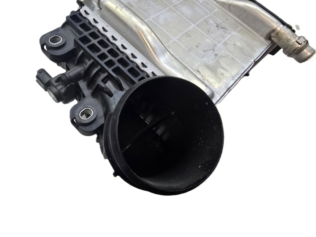 Купить Mercedes радиатор интеркулер a1390906600 amg