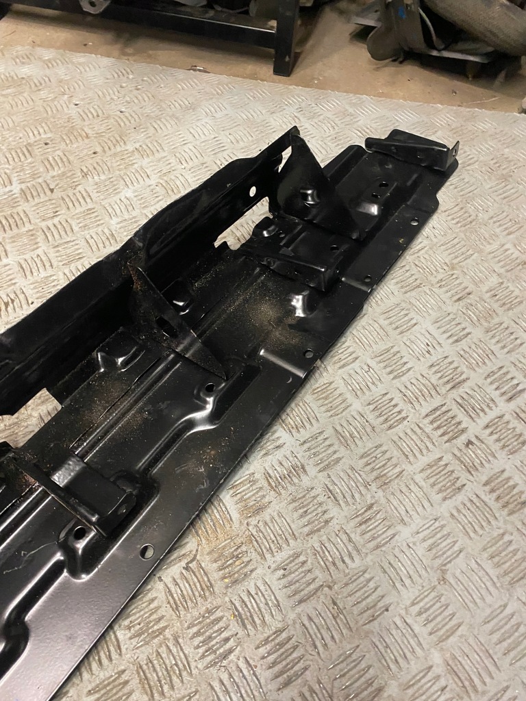 фото №7, Mitsubishi pajero iii балка бампера задняя 3d