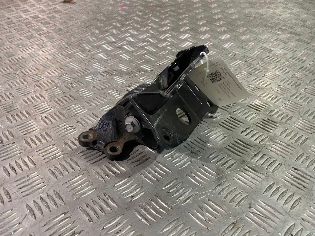 фото №1, Lexus rx 450h 2017 кронштейн / кронштейн коробки передач