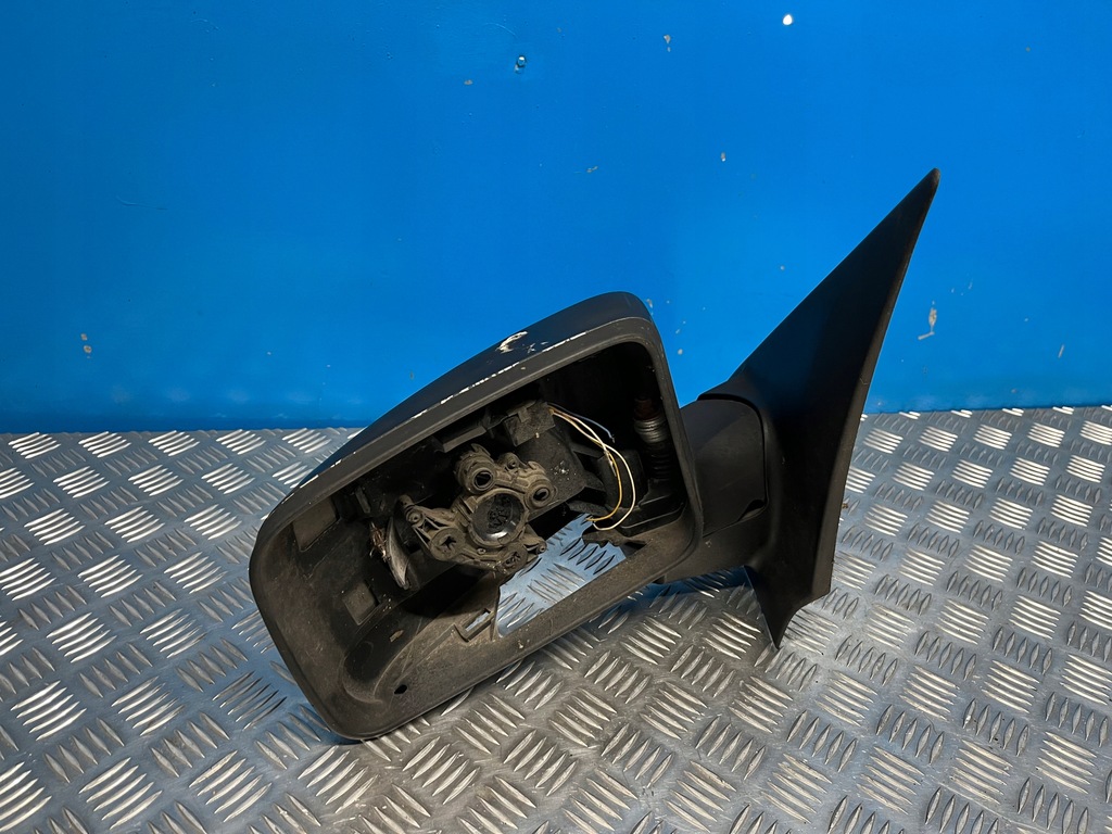 фото №1, Ford expedition ii 02- левая зеркало