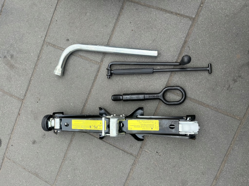 фото №1, Домкрат подъемник audi a6 a7