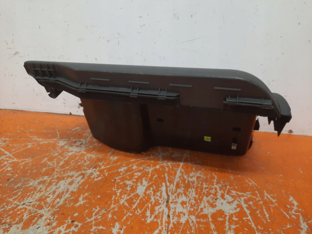 фото №6, Audi a3 8l 96-00 hb 3d полка бардачок пассажира 8l1857095