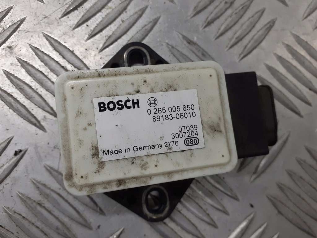 фото №1, Датчик esp toyota auris 2.2 d4d 89183-06010