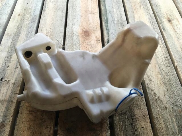 фото №1, Бак омывателя mercedes vito w638 96-03