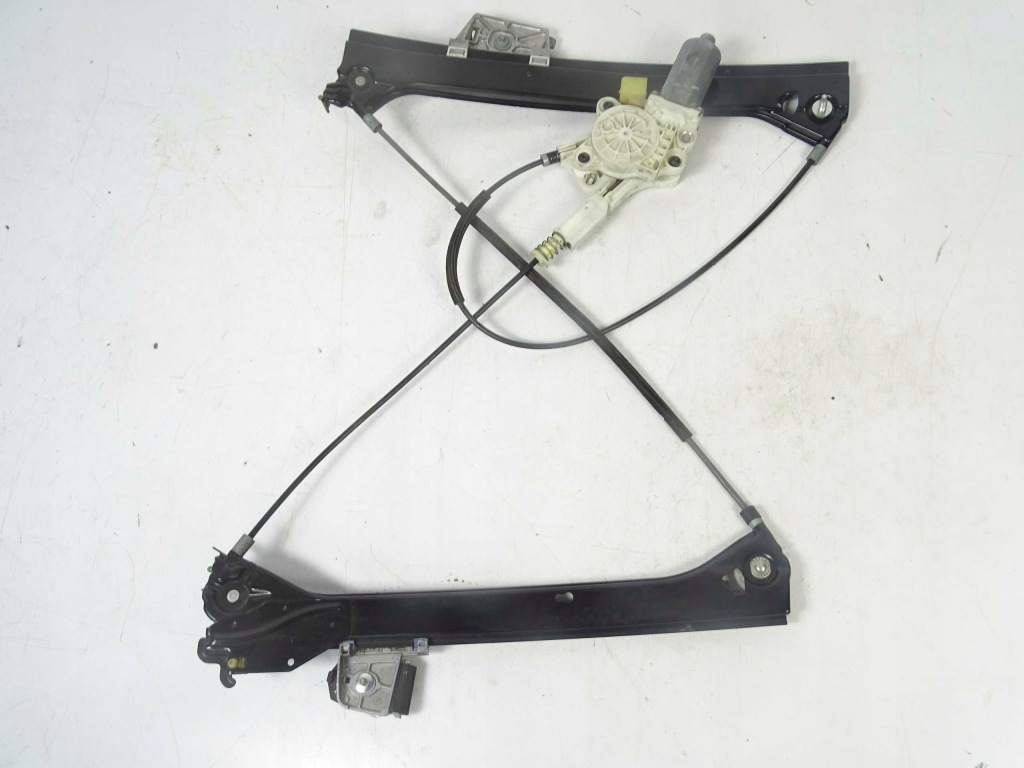 Купить Mercedes clk w209 подъемник стекло левый перед