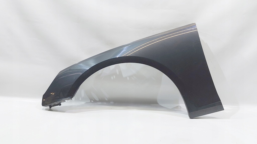 фото №1, Крила перед лівий audi a4 b9 15-19r