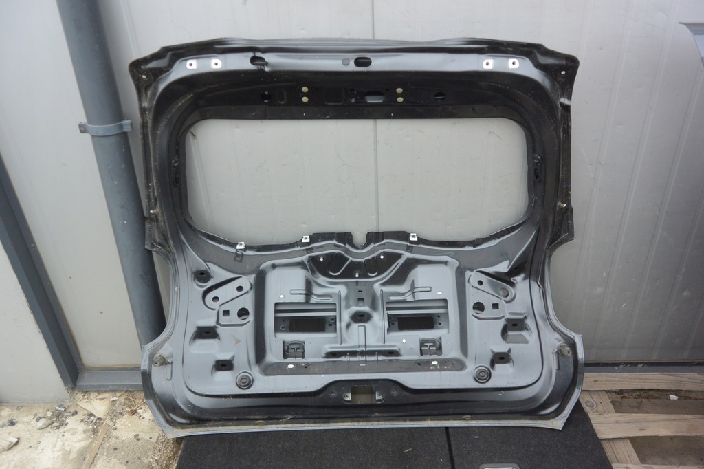 фото №12, Dacia duster ii lift крышка багажника багажника задняя 21-