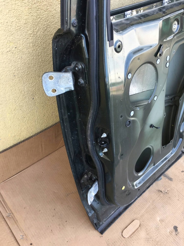 фото №11, Дверь правый задняя land rover discovery iii lrc904