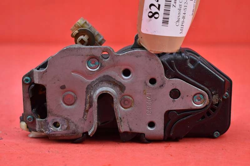 Замок дверь левый перед передний eu 13503149 chevrolet cruze 1 i 09-12 в Украине