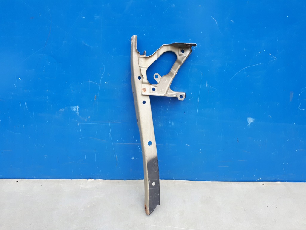 фото №1, Toyota corolla e16 13-15 2013- pas замковий pion