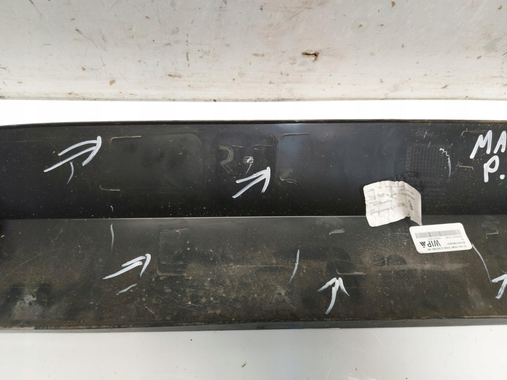 фото №2, Ford mustang mach-e молдинг двері правий перед lj8b-r20848-a