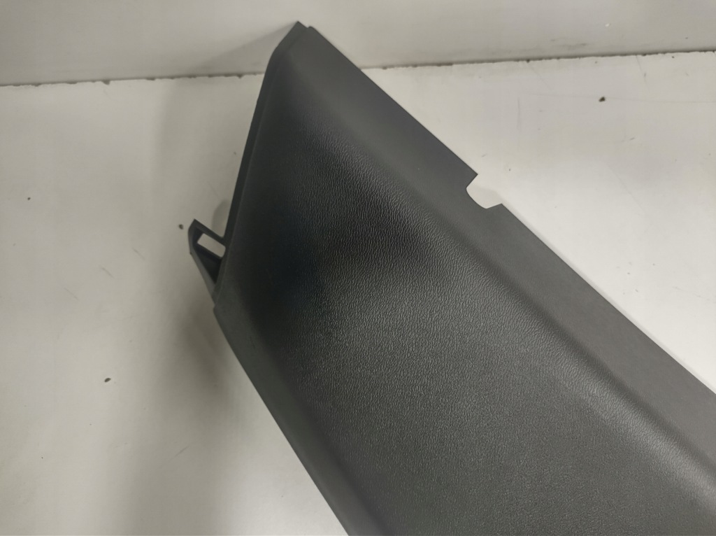 Volvo xc40 20r захист стійка правий задній 31469190 в Україні