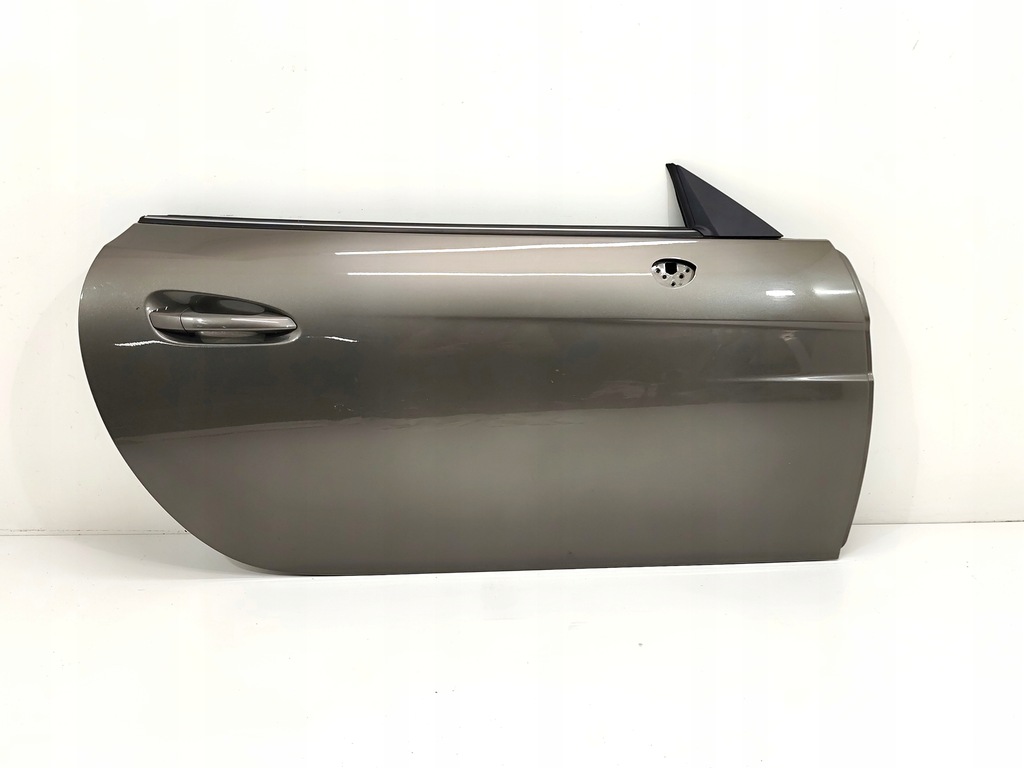 фото №1, Mercedes slk r172 2011- дверь правое перед 963