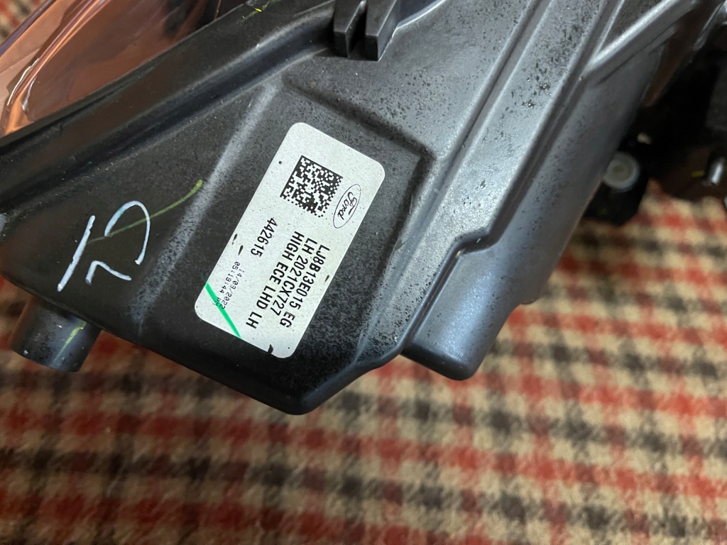 фото №4, Ford mustang mach e full led левый