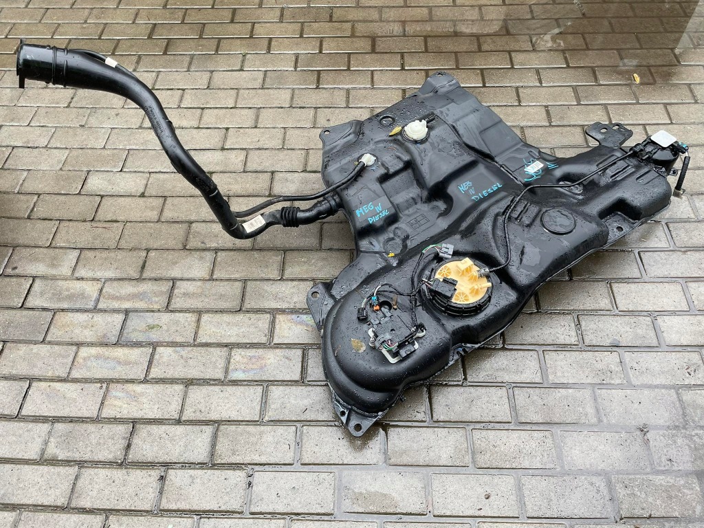 фото №1, Renault megane iv бак пального kombi 1.6 dci