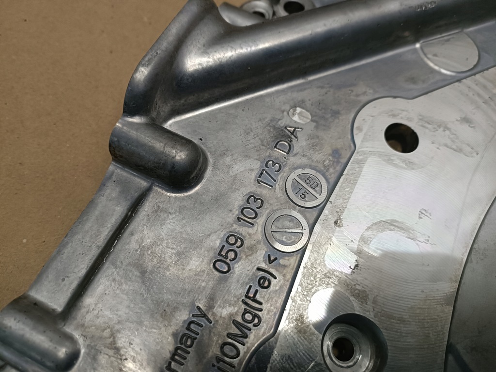 фото №2, Audi 3.0 tdi плита 059103173da