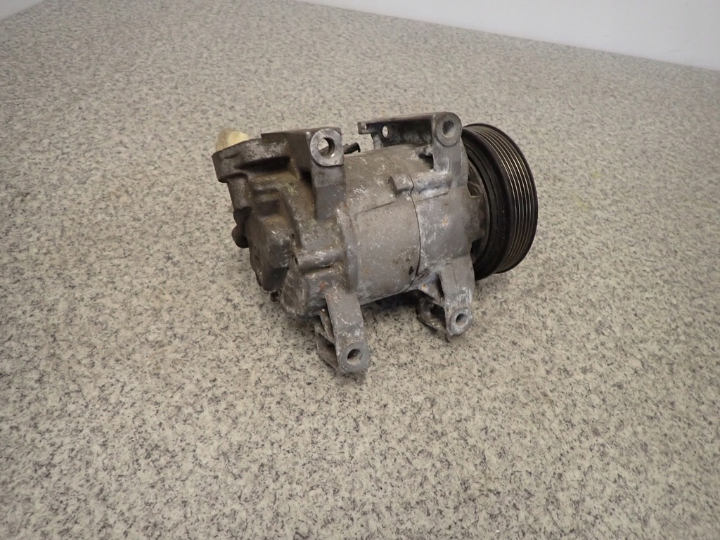 фото №5, Micra k11 1,0i компрессор кондиционера компрессор